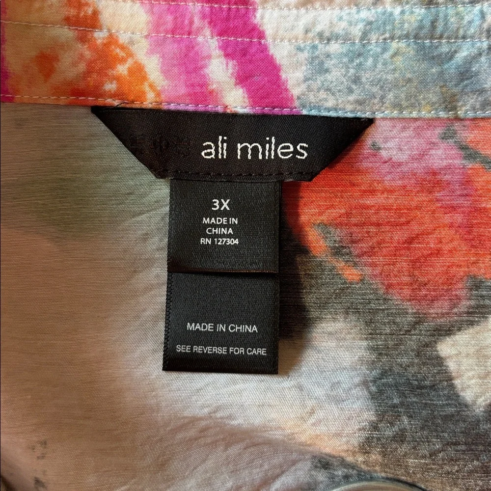 Ali Miles Vibrant Floral Button Down Shirt - Picture 3 of 8